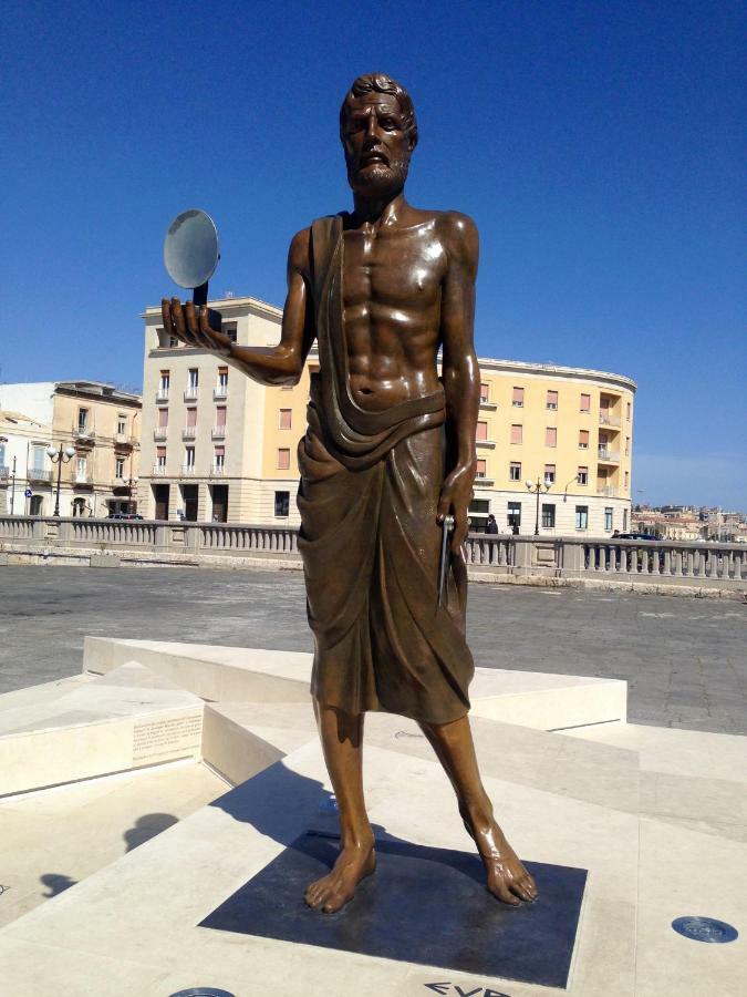 Appartamento Two Steps Ortygia Syracuse Esterno foto